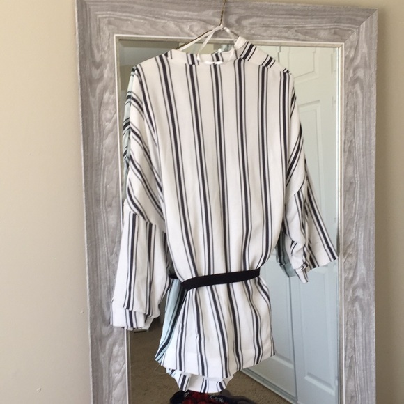 H&M Casual Wrap - Picture 4 of 4